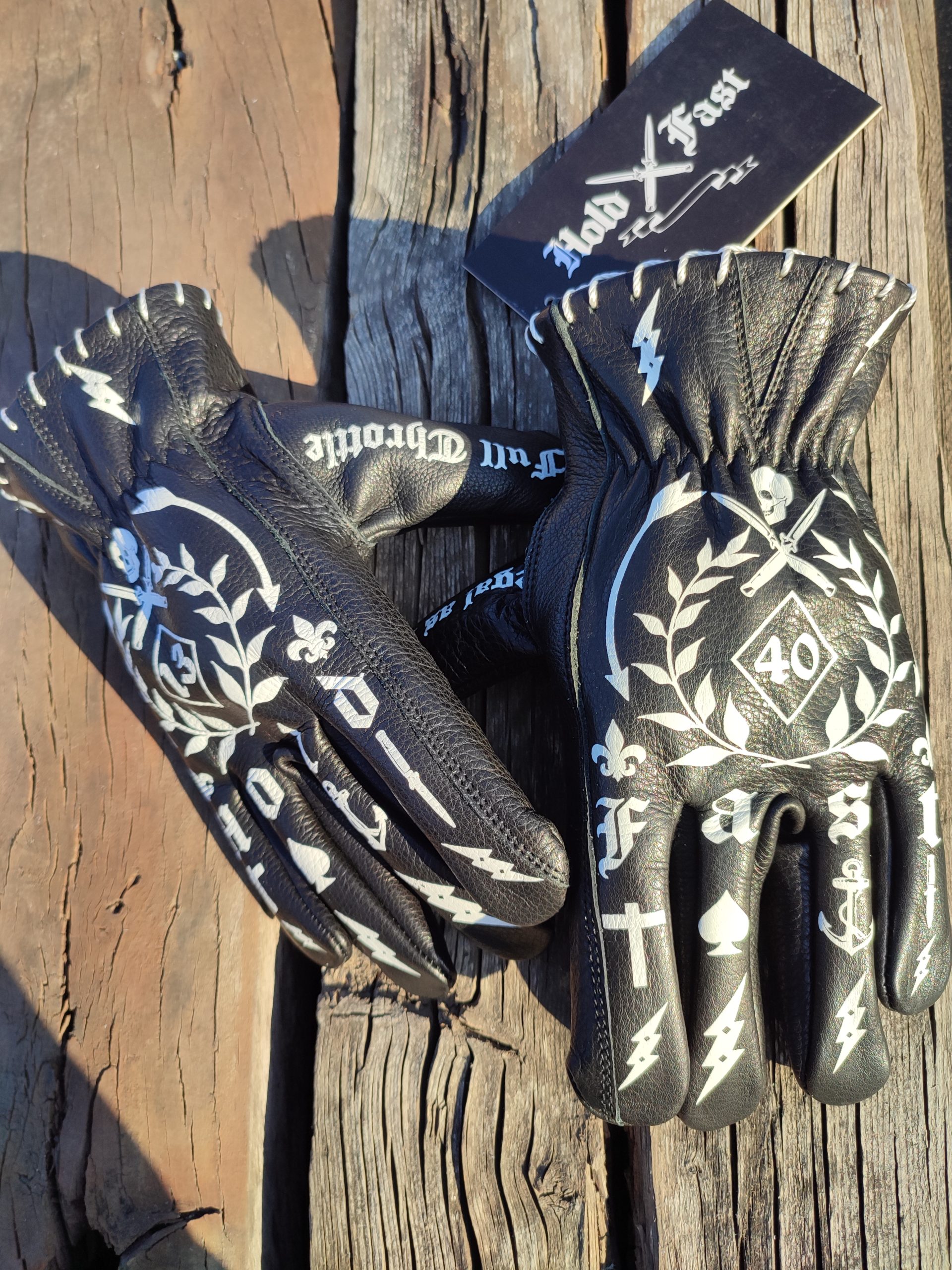 glooves-biker-tatoo-leather-holdfast-vintage (21) glooves-biker-tatoo-leather-holdfast-vintage-old-school-noir
