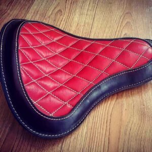 SELLE SOLO BOBBER CUIR VINTAGE « RED DIAMONDS »