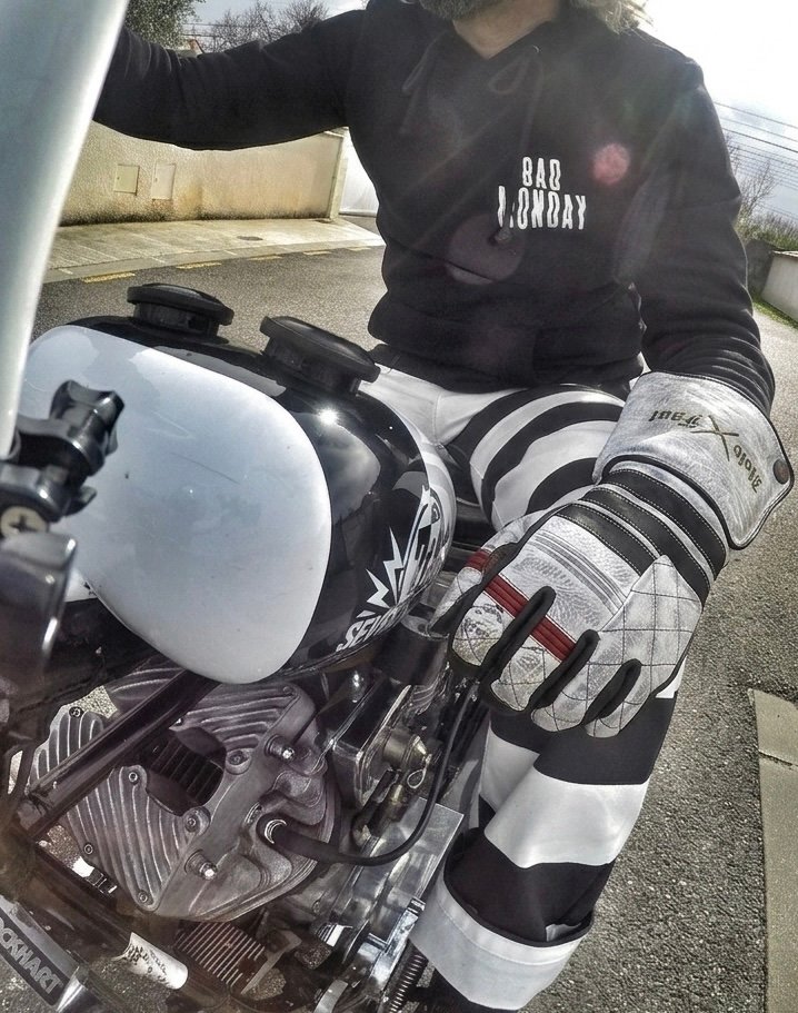 gants cuir blancs Shiro Oni Hold Fast
